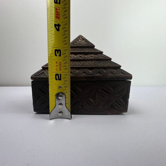 Vintage Nepalese Shaman Ritual Box Hand Carved Wood Pyramid Lid 4in Slide Top - Picture 7 of 16